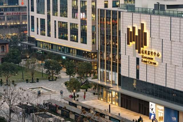 杭州嘉里中心LED广告报价